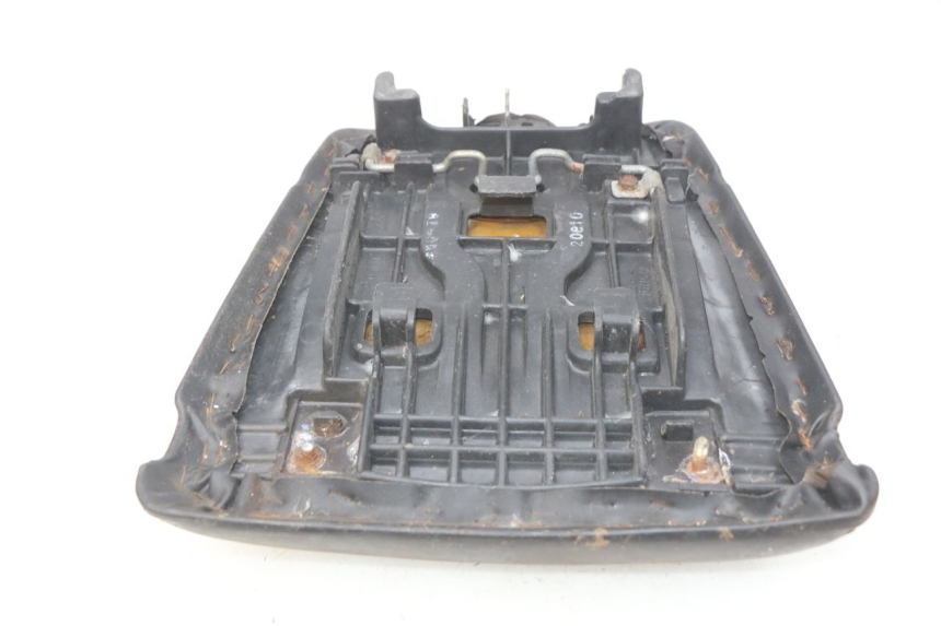 photo de SELLE POSTERIORE HONDA CBR RR FIREBLADE 900 (1992 - 1994) - Marcature e riferimenti originali