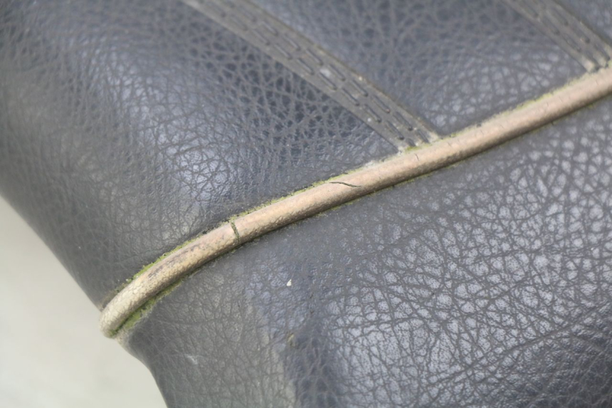 photo de SELLE POSTERIORE PEUGEOT DJANGO 2T 50 (2014 - 2019) - Dettaglio del componente