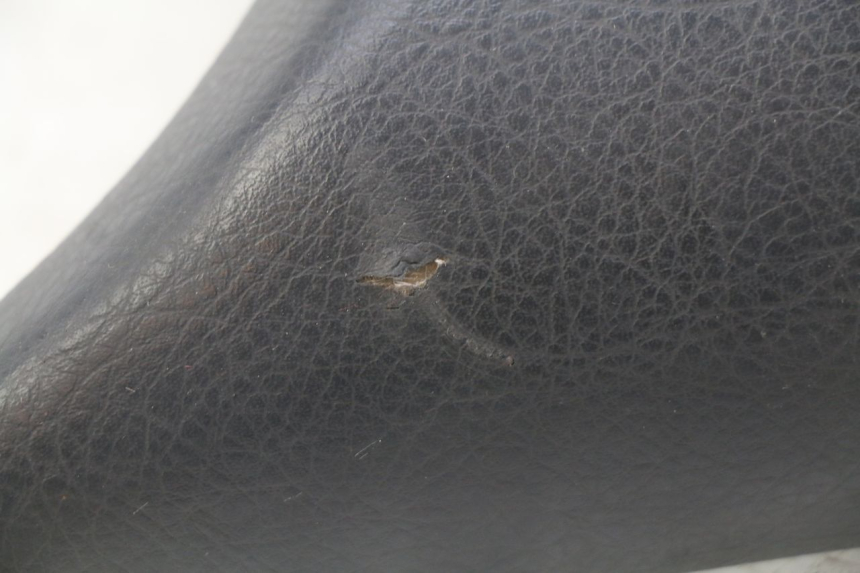 photo de SELLE POSTERIORE PEUGEOT DJANGO 2T 50 (2014 - 2019) - Zoom sullo stato d'uso