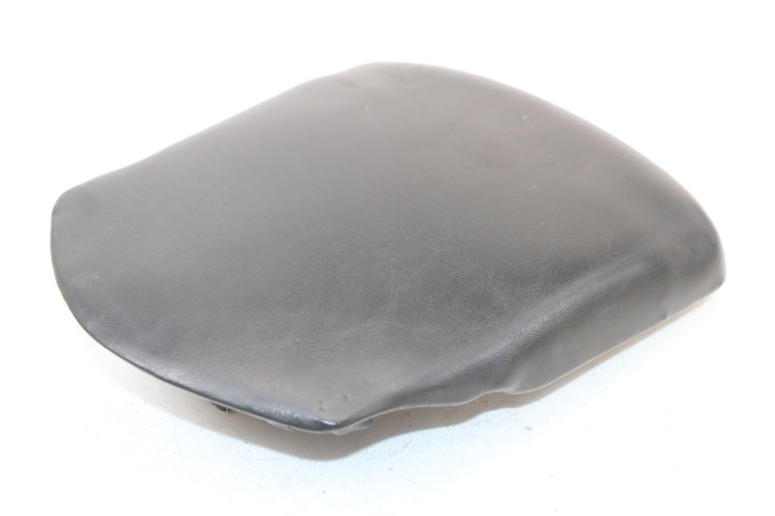 photo de SELLA POSTERIORE HYOSUNG GTR 125 (2006 - 2008) - Primo piano tecnico