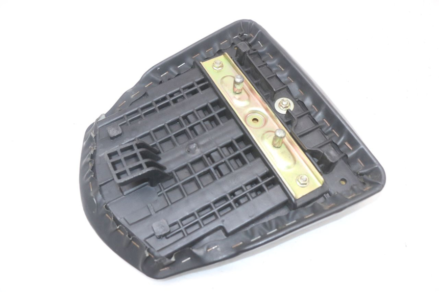 photo de SELLA POSTERIORE HYOSUNG GTR 125 (2006 - 2008) - Vista d'insieme del prodotto