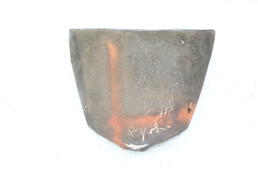 photo de SELLA POSTERIORE PEUGEOT JET FORCE CARBU 50 (2003 - 2016) - Stato della superficie e materiale