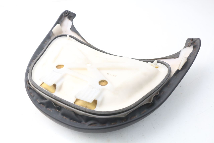 photo de SELLA POSTERIORE HONDA NSS EX FORZA 250 (2005 - 2013) - Zoom sullo stato d'uso