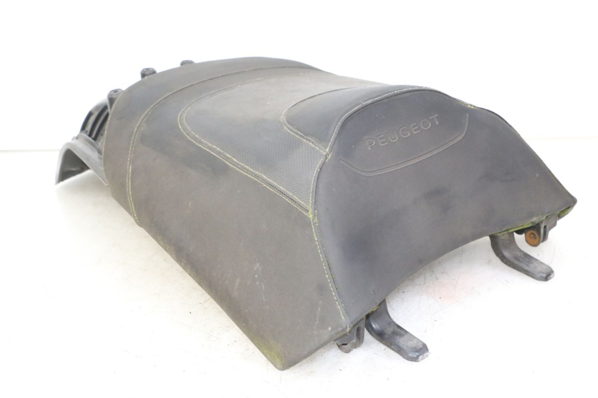 photo de SELLA POSTERIORE PEUGEOT SATELIS 125 (2013 - 2018) - Panoramica del profilo