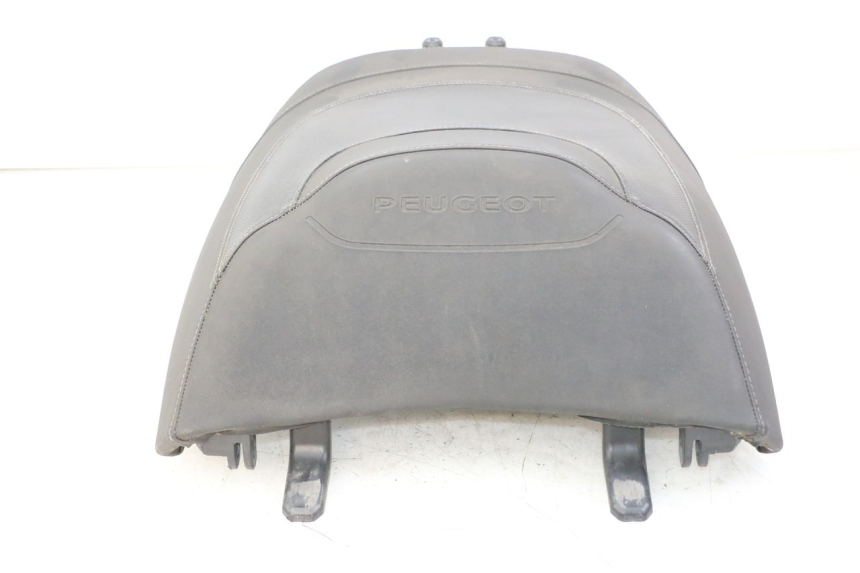 photo de SELLA POSTERIORE PEUGEOT SATELIS 125 (2013 - 2018) - Marcature e riferimenti originali