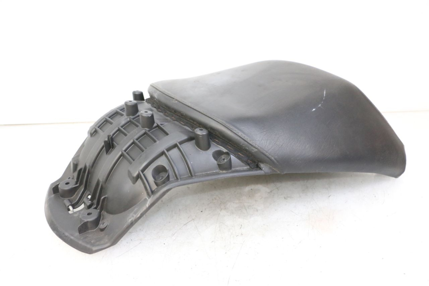 photo de SELLA POSTERIORE PEUGEOT SATELIS COMPRESSOR K15 125 (2006 - 2009) - Altra vista dell'articolo