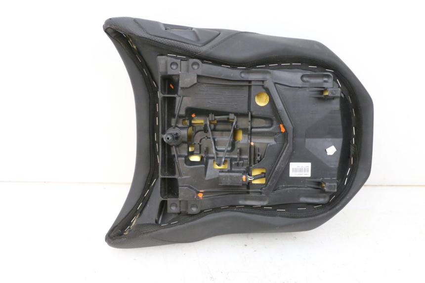 photo de SELLA POSTERIORE BMW R GS 1250 (2021 - 2024) - Dettaglio del componente