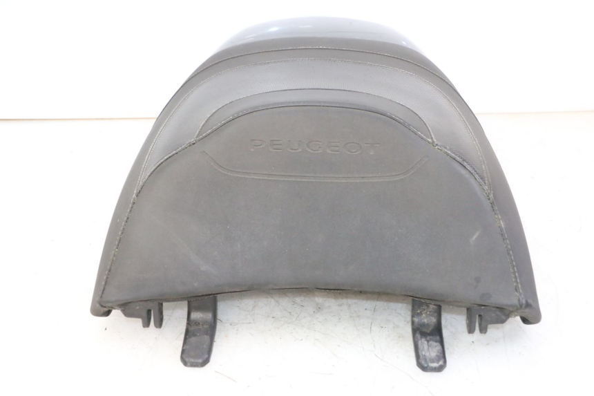 photo de SELLA POSTERIORE PEUGEOT SATELIS 125 (2013 - 2018) - Vista d'insieme del prodotto