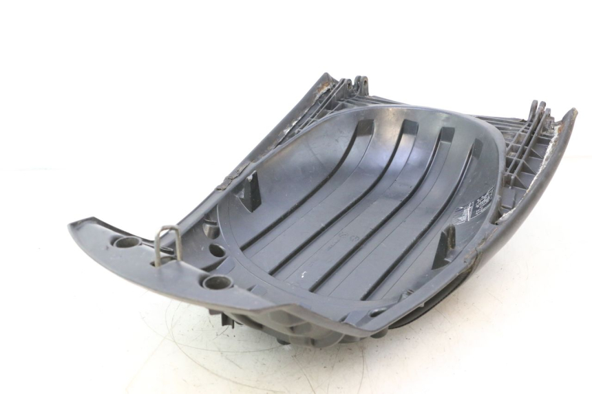 photo de SELLE POSTERIORE PEUGEOT SATELIS 125 (2006 - 2009) - Altra angolazione