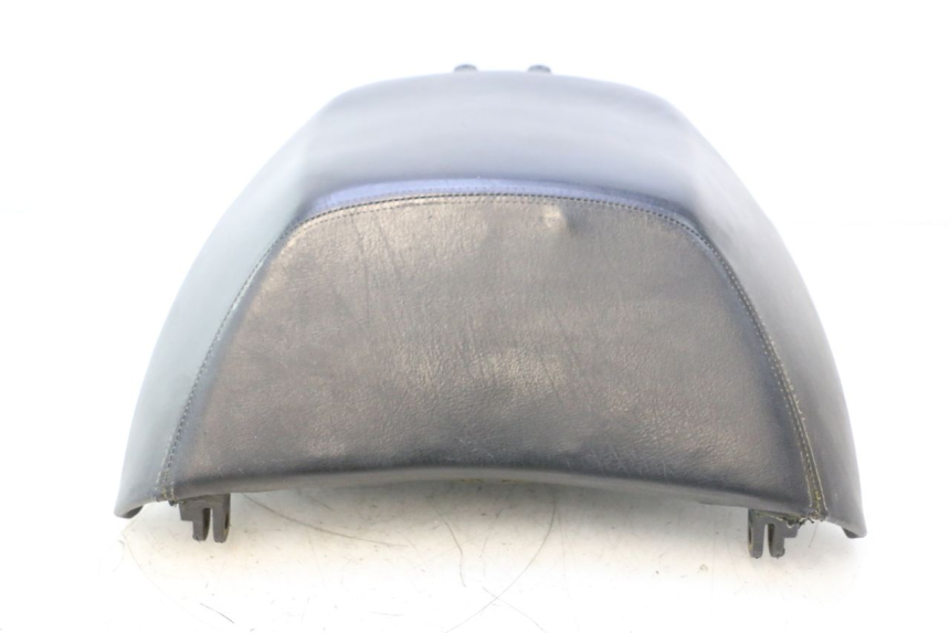 photo de SELLE POSTERIORE PEUGEOT SATELIS 125 (2006 - 2009) - Dettagli dei punti di fissaggio
