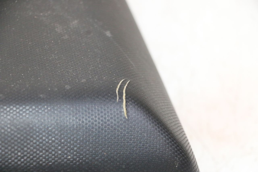 photo de SELLA POSTERIORE SUZUKI SV S 650 (2003 - 2009) - Primo piano tecnico