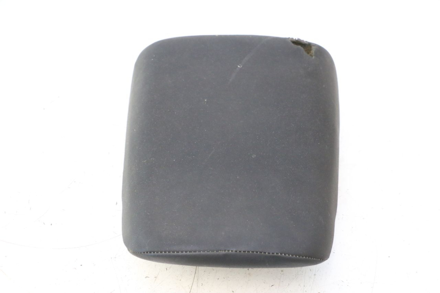 photo de SELLA POSTERIORE SUZUKI SV S 650 (2003 - 2009) - Marcature e riferimenti originali