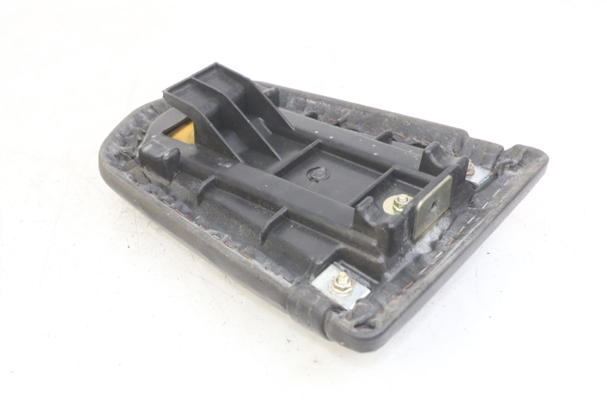 photo de SELLE POSTERIORE DAELIM VJ ROADWIN FI 125 (2008 - 2017) - Dettaglio del componente