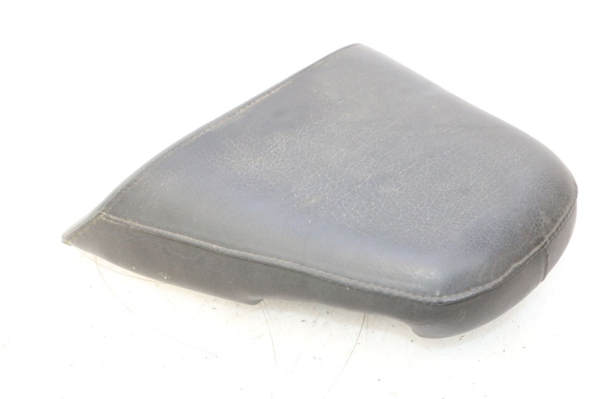 photo de SELLA POSTERIORE YAMAHA YP MAJESTY 125 (1998 - 2001) - Dettagli dei punti di fissaggio