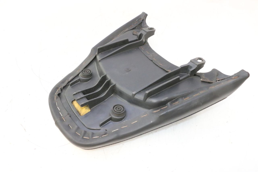 photo de SELLE POSTERIORE YAMAHA YP MAJESTY 125 (2007 - 2010) - Primo piano tecnico