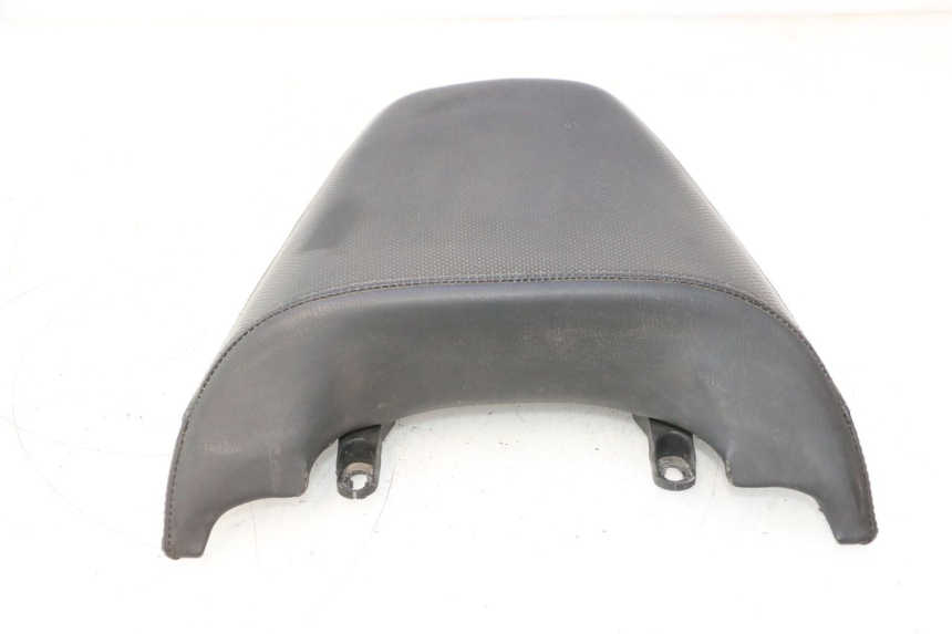 photo de SELLE POSTERIORE YAMAHA YP MAJESTY 125 (2007 - 2010) - Dettagli dei punti di fissaggio
