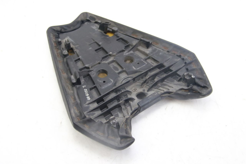 photo de SELLE POSTERIORE KAWASAKI Z ABS 1000 (2014 - 2020) - Primo piano tecnico