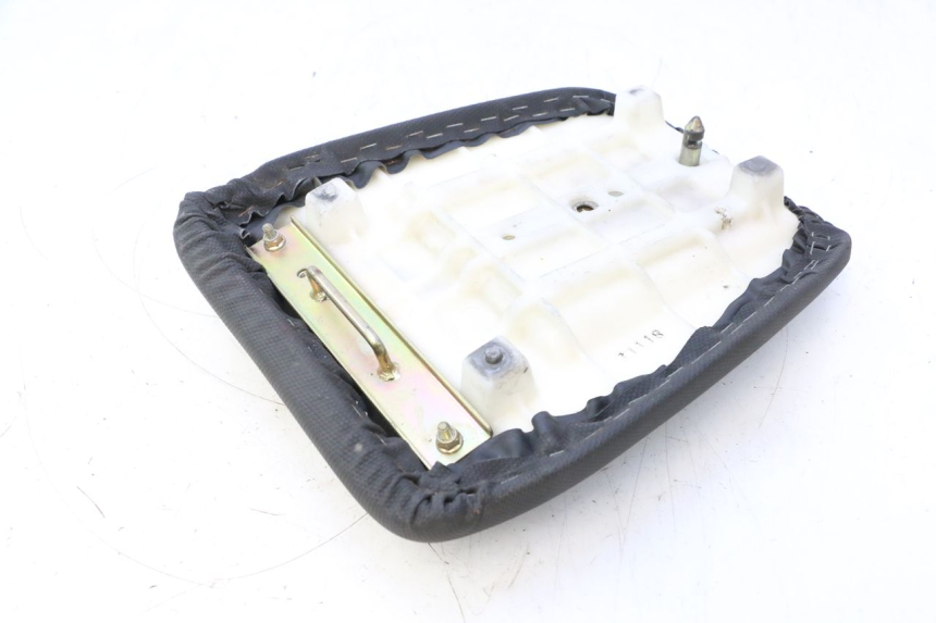 photo de SELLE POSTERIORE KAWASAKI ZX-6R ZX6R 600 (1995 - 1997) - Primo piano tecnico