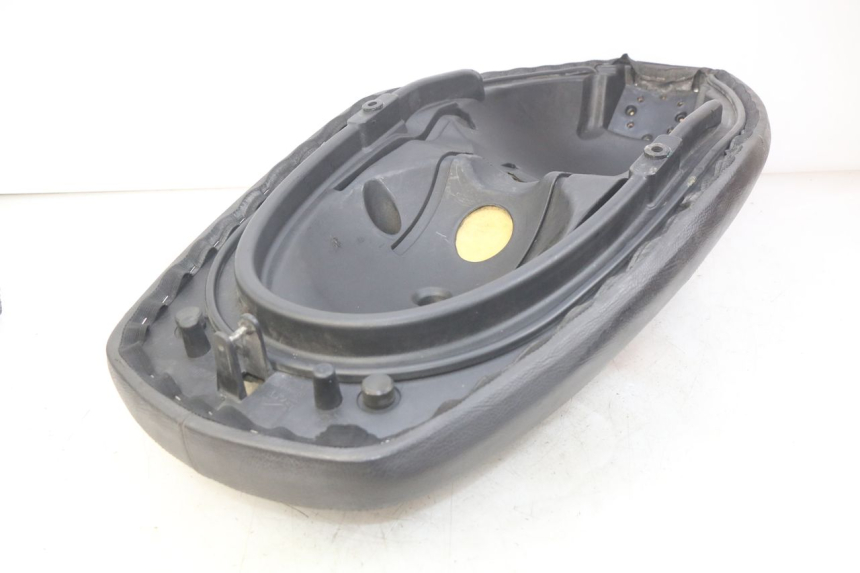 photo de SELLA APRILIA ATLANTIC 125 (2003 - 2009) - Zoom sui componenti