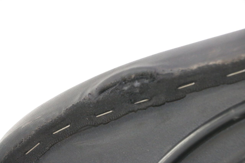 photo de SELLA APRILIA ATLANTIC S 125 (2010 - 2013) - Ispezione visiva dettagliata
