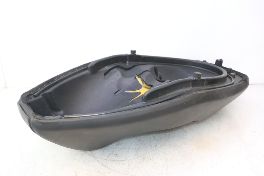 photo de SELLA APRILIA ATLANTIC S 125 (2010 - 2013) - Panoramica del profilo