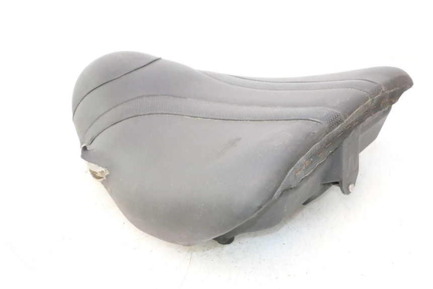 photo de SELLA ANTERIORE BMW C1 125 (2000 - 2003) - Altra angolazione