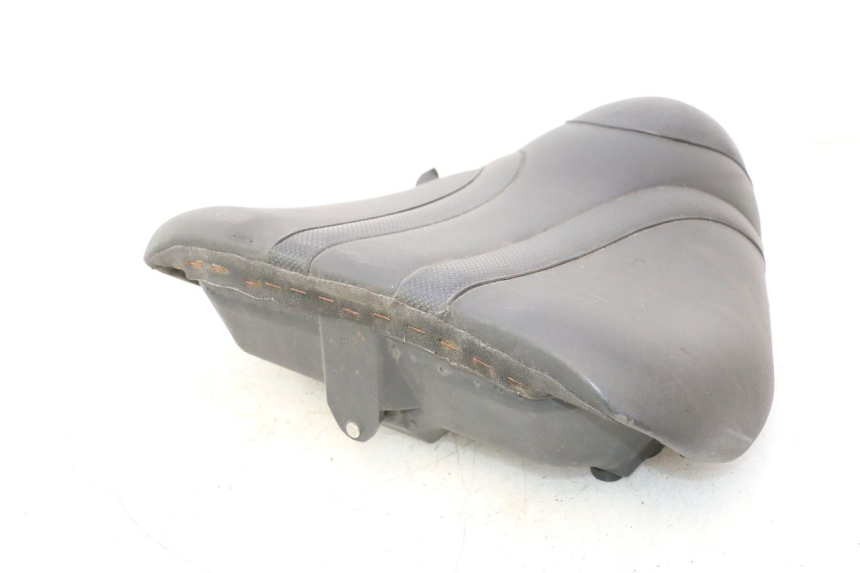 photo de SELLA ANTERIORE BMW C1 125 (2000 - 2003) - Primo piano tecnico