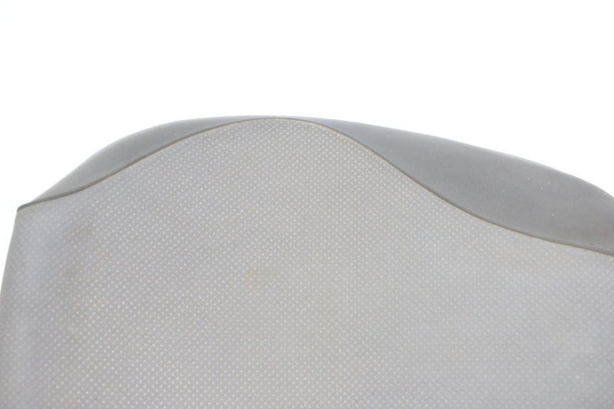 photo de SELLA ANTERIORE APRILIA CLASSIC 125 (1995 - 2001) - Primo piano ad alta risoluzione