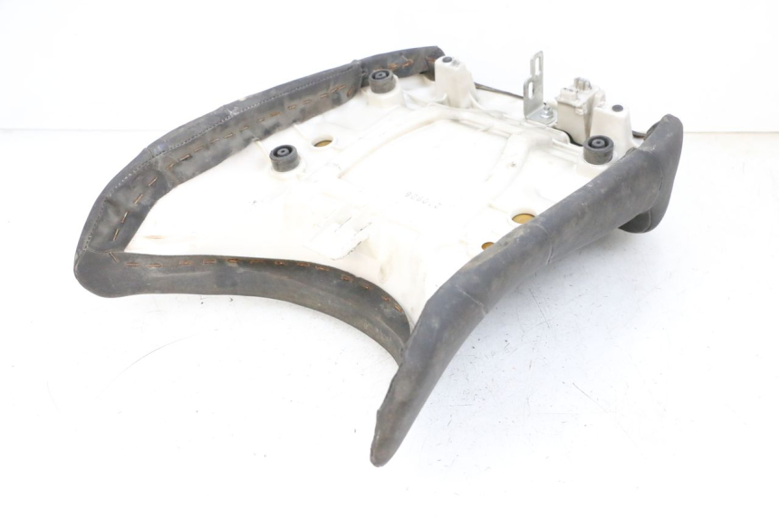 photo de SELLE ANTERIORE YAMAHA FJR ABS 1300 (2006 - 2012) - Vista d'insieme del prodotto