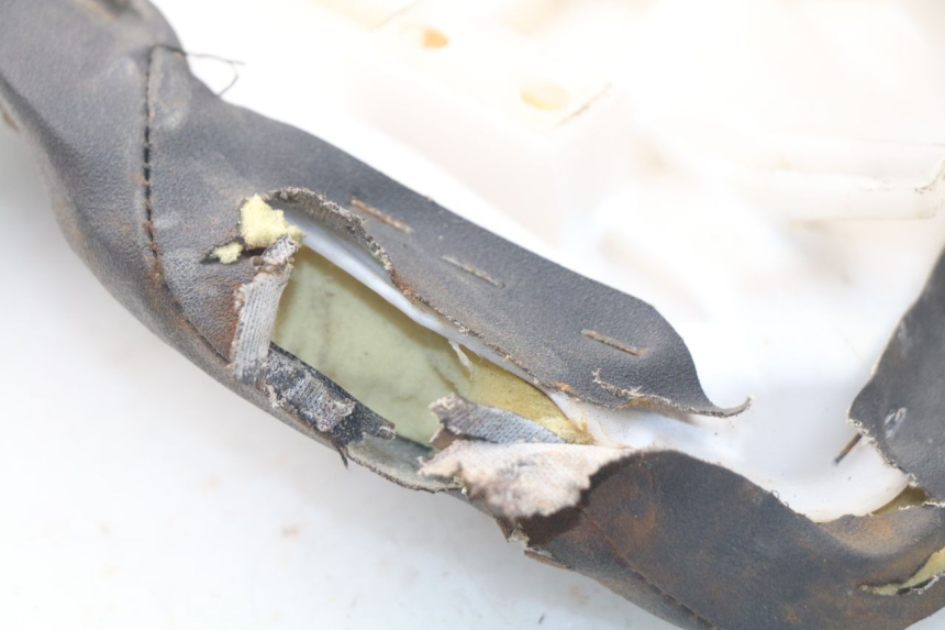 photo de SELLA ANTERIORE SUZUKI GSX-R GSXR 600 (2001 - 2003) - Zoom sullo stato d'uso