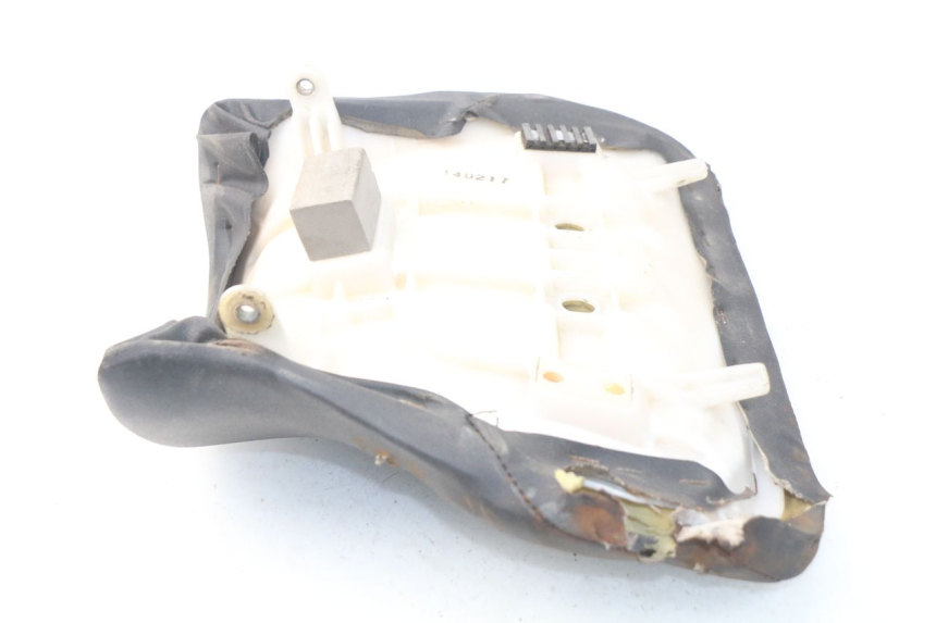 photo de SELLA ANTERIORE SUZUKI GSX-R GSXR 600 (2001 - 2003) - Dettagli dei punti di fissaggio