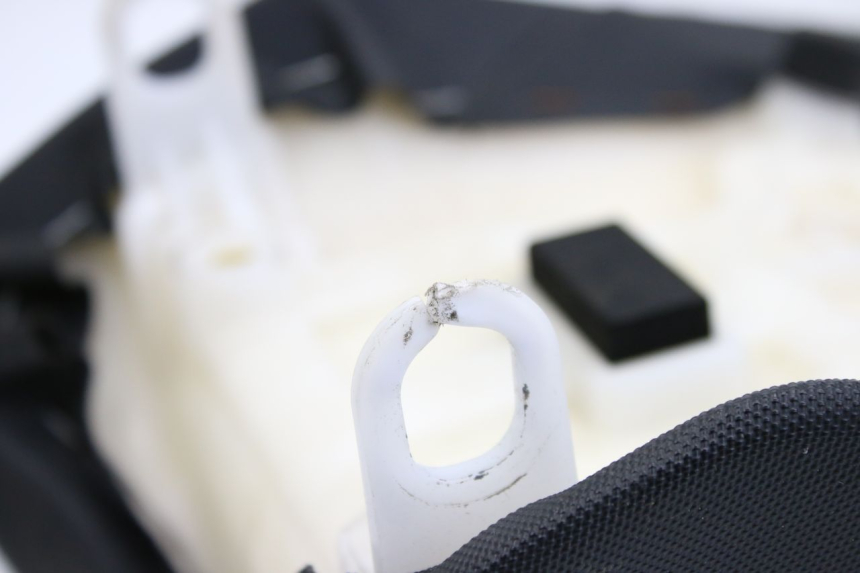 photo de SELLA ANTERIORE SUZUKI GSX-R GSXR 750 (2011 - 2016) - Zoom sullo stato d'uso