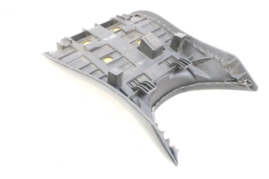 photo de SELLA ANTERIORE HYOSUNG GTR 125 (2006 - 2008) - Dettaglio del componente