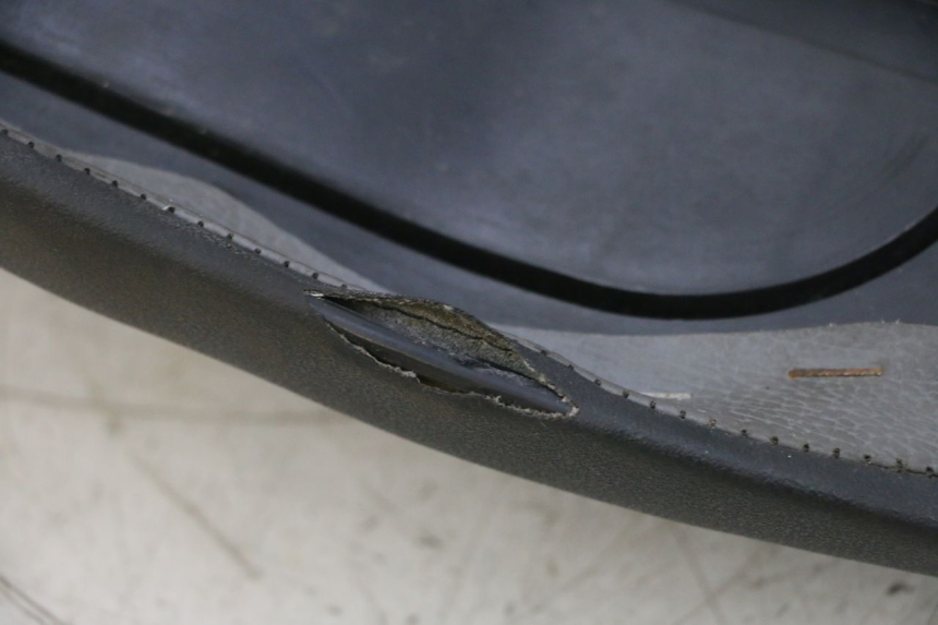 photo de SELLA ANTERIORE YAMAHA NEOS NEO'S 4T 50 (2008 - 2016) - Dettaglio del componente