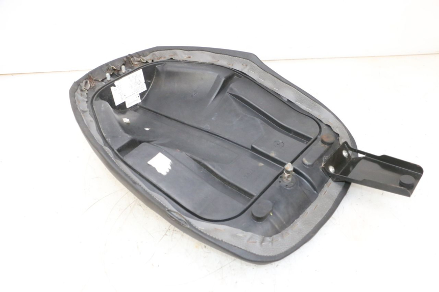 photo de SELLA ANTERIORE YAMAHA NEOS NEO'S 4T 50 (2008 - 2016) - Stato della superficie e materiale