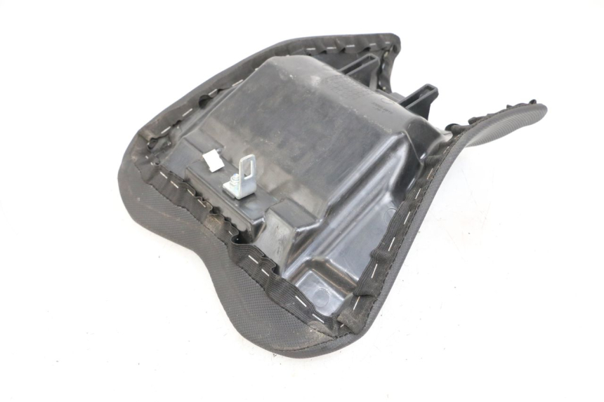 photo de SELLA ANTERIORE KAWASAKI NINJA 400 (2018 - 2023) - Altra angolazione