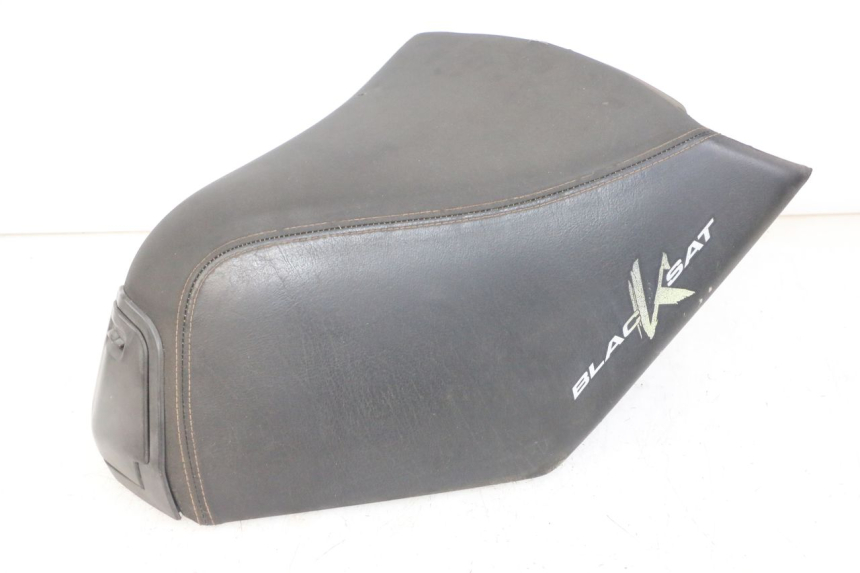 photo de SELLA ANTERIORE PEUGEOT SATELIS COMPRESSOR K15 125 (2006 - 2009) - Altra vista dell'articolo