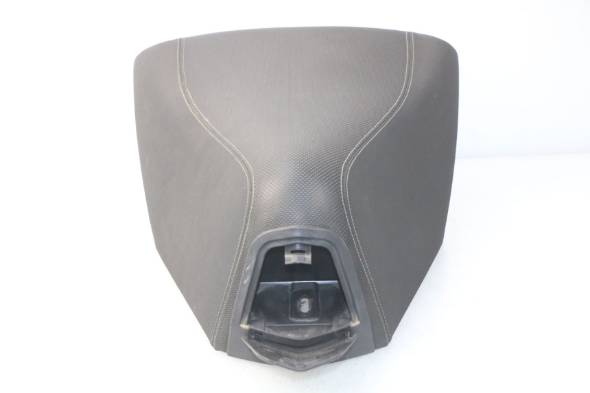 photo de SELLA ANTERIORE PEUGEOT SATELIS 300 (2012 - 2015) - Ricambio usato controllato