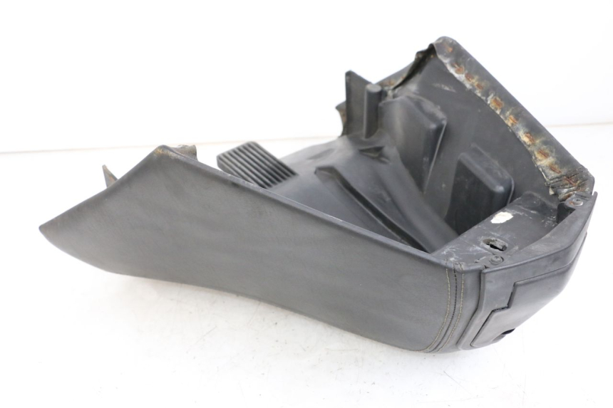 photo de SELLE ANTERIORE PEUGEOT SATELIS 125 (2010 - 2012) - Altra angolazione