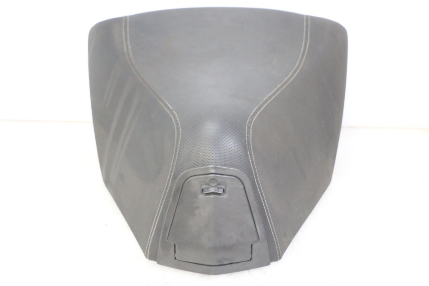 photo de SELLA ANTERIORE PEUGEOT SATELIS 125 (2013 - 2018) - Altra vista dell'articolo