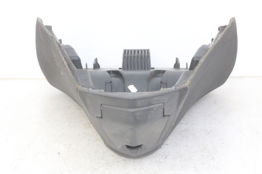 photo de SELLA ANTERIORE PEUGEOT SATELIS 125 (2013 - 2018) - Primo piano tecnico