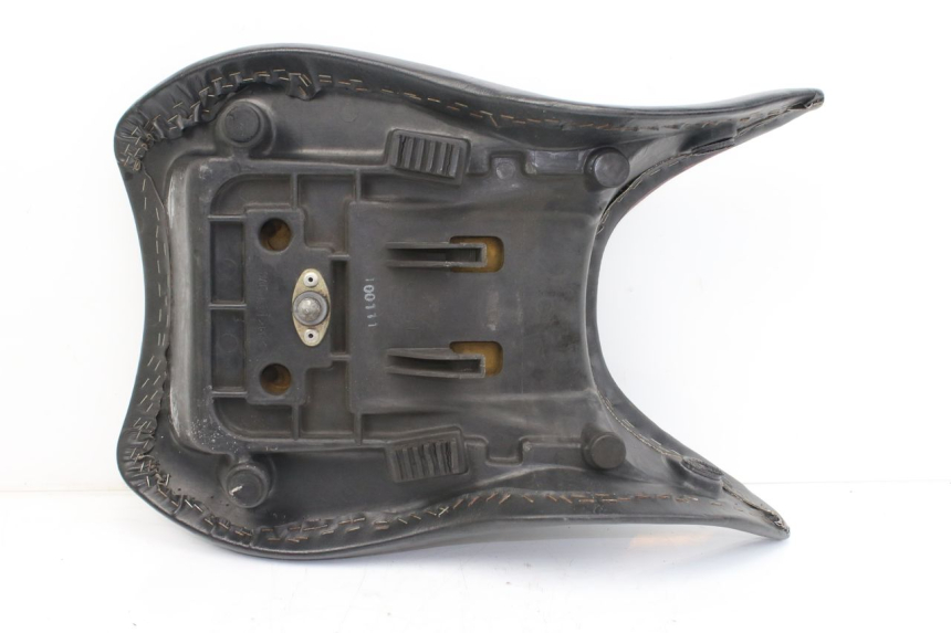 photo de SELLE ANTERIORE SUZUKI TLS TL S 1000 (1997 - 2001) - Primo piano tecnico