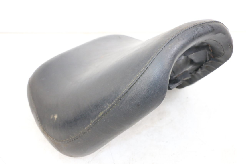 photo de SELLE ANTERIORE DAELIM VL DAYSTAR 125 (2000 - 2011) - Primo piano ad alta risoluzione