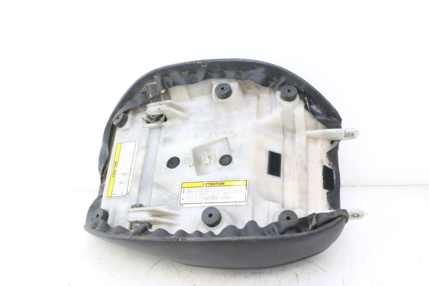 photo de SELLA ANTERIORE YAMAHA XV VIRAGO 535 (1988 - 2004) - Primo piano tecnico