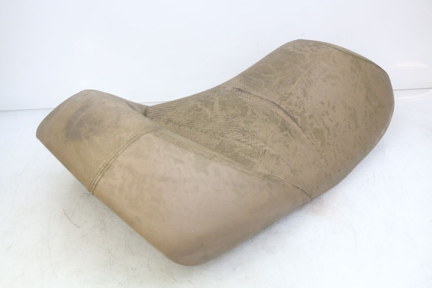 photo de SELLE ANTERIORE YAMAHA YP MAJESTY 400 (2004 - 2008) - Angolazione alternativa