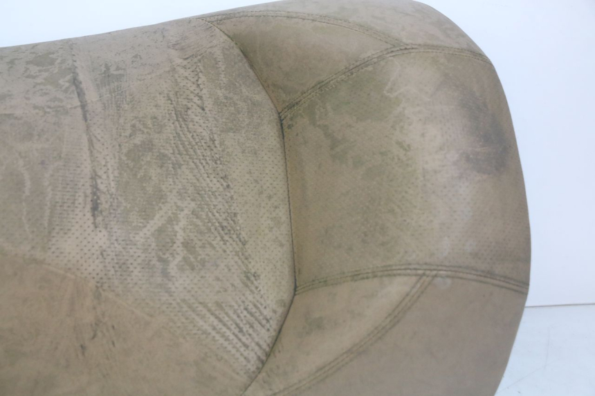 photo de SELLE ANTERIORE YAMAHA YP MAJESTY 400 (2004 - 2008) - Vista principale