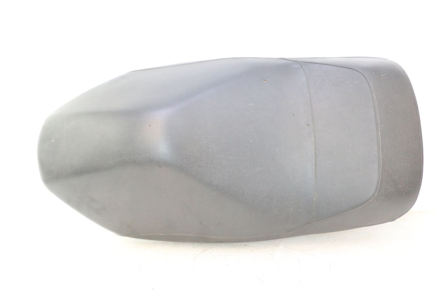 photo de SELLE ANTERIORE YAMAHA YP MAJESTY 125 (1998 - 2001) - Vista principale