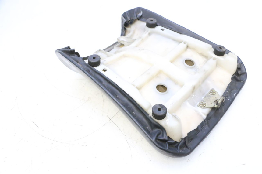 photo de SELLA ANTERIORE YAMAHA YZF R GENESIS 750 (1993 - 1998) - Vista d'insieme del prodotto