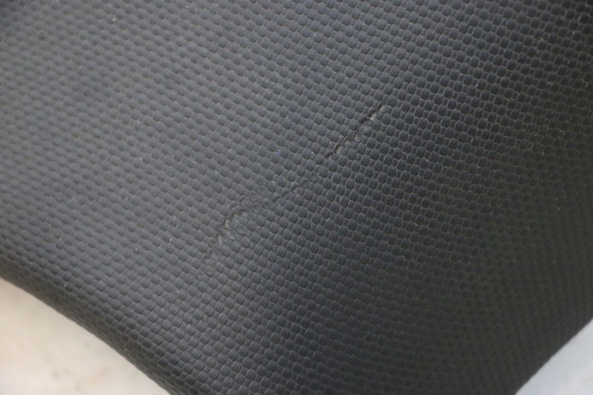 photo de SELLE ANTERIORE KAWASAKI ZX-6R ZX6R 600 (1995 - 1997) - Dettaglio del componente