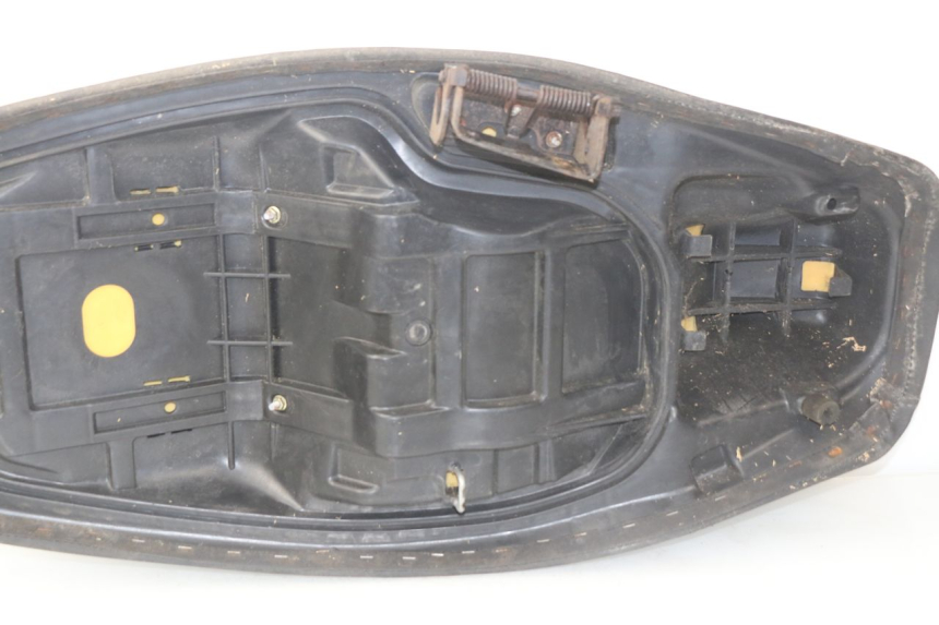 photo de SELLE JONWAY AZTRAL 125 (2008 - 2017) - Caratteristiche distintive